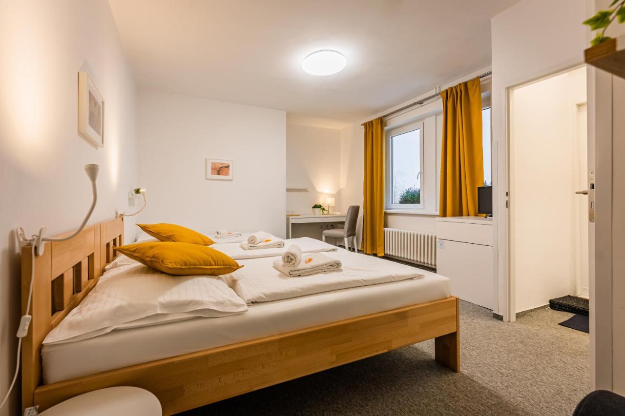 Self-Service Hotel Ostas Praha מראה חיצוני תמונה