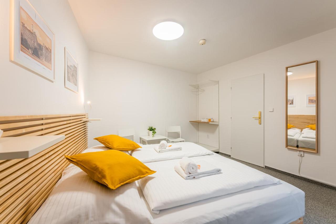 Self-Service Hotel Ostas Praha מראה חיצוני תמונה