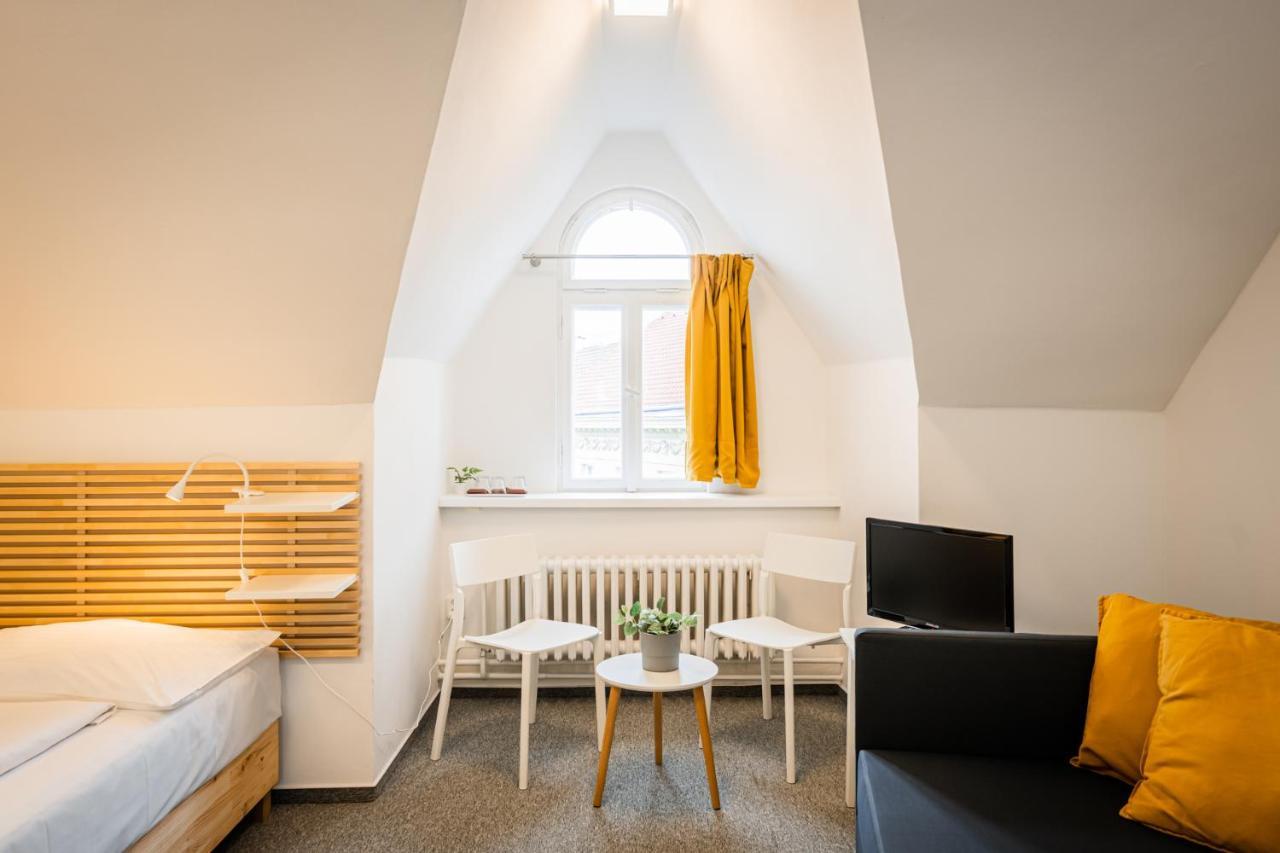 Self-Service Hotel Ostas Praha מראה חיצוני תמונה