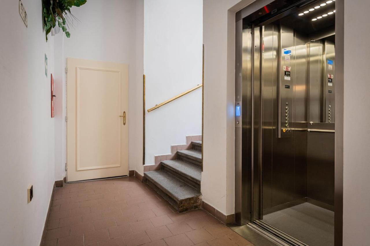 Self-Service Hotel Ostas Praha מראה חיצוני תמונה