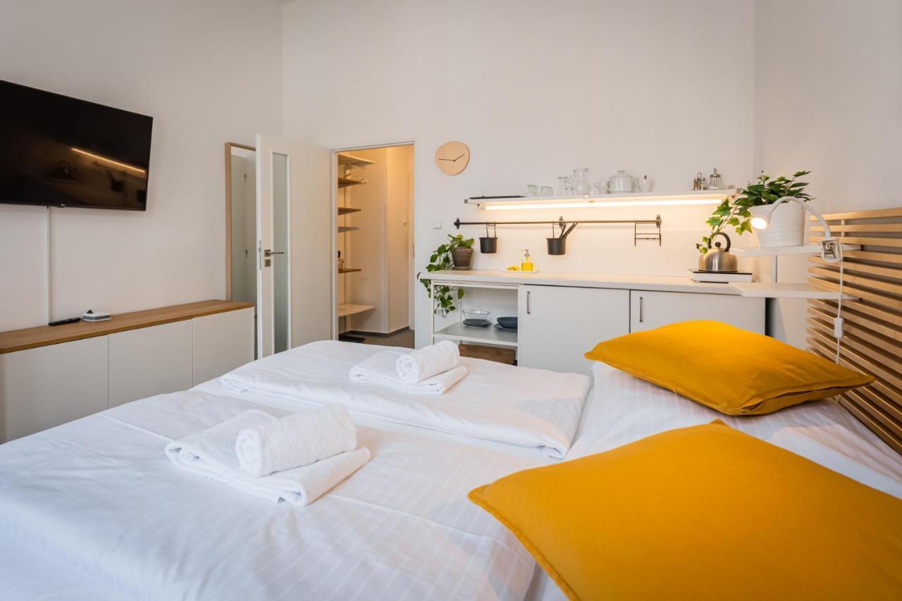 Self-Service Hotel Ostas Praha מראה חיצוני תמונה