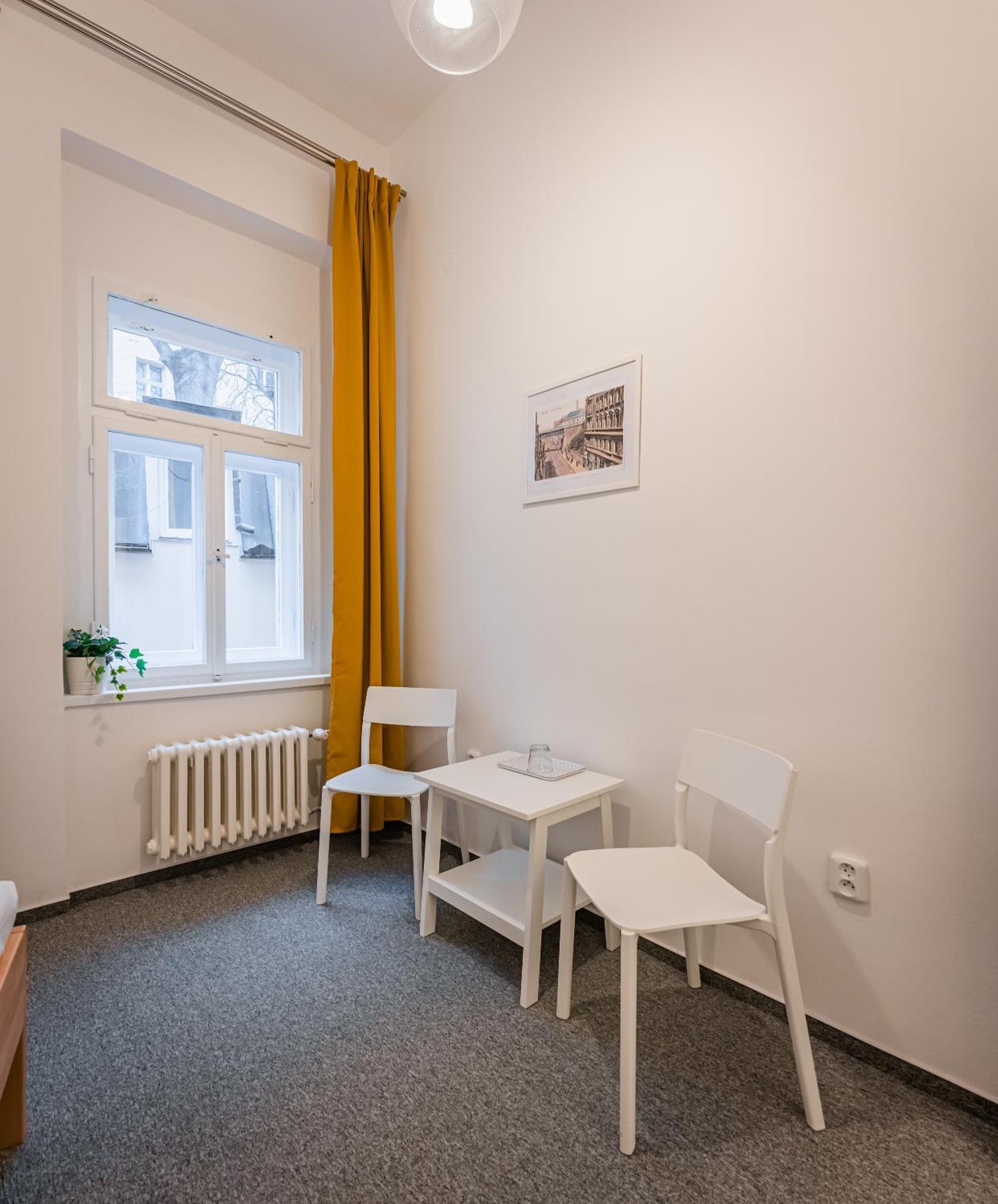 Self-Service Hotel Ostas Praha מראה חיצוני תמונה